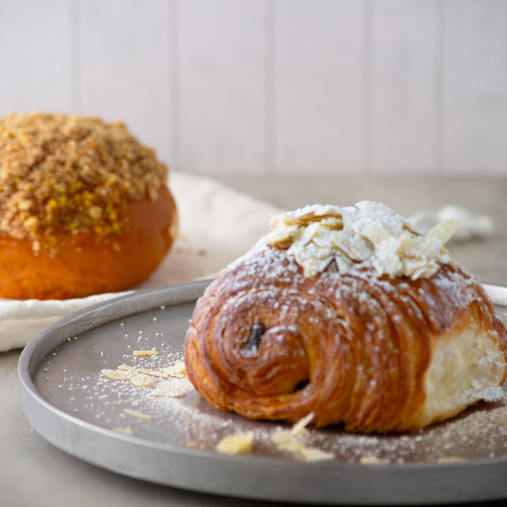 ALMOND PAIN AU CHOCOLAT