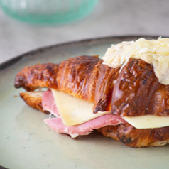 HAM & CHEESE CROISSANT